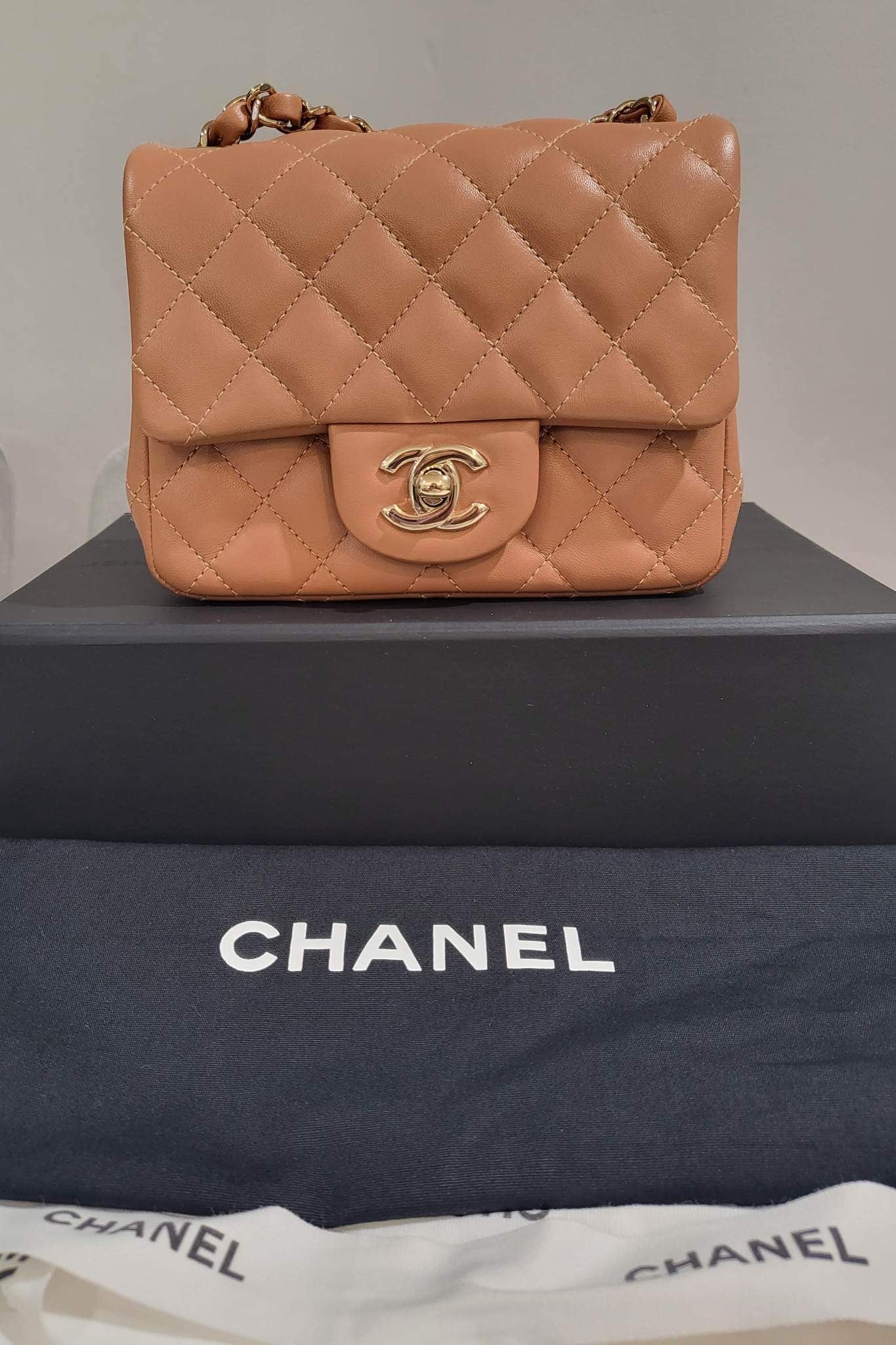 Authentic Chanel 21p Caramel Mini Lambskin – The Neon Gypsy Shopping