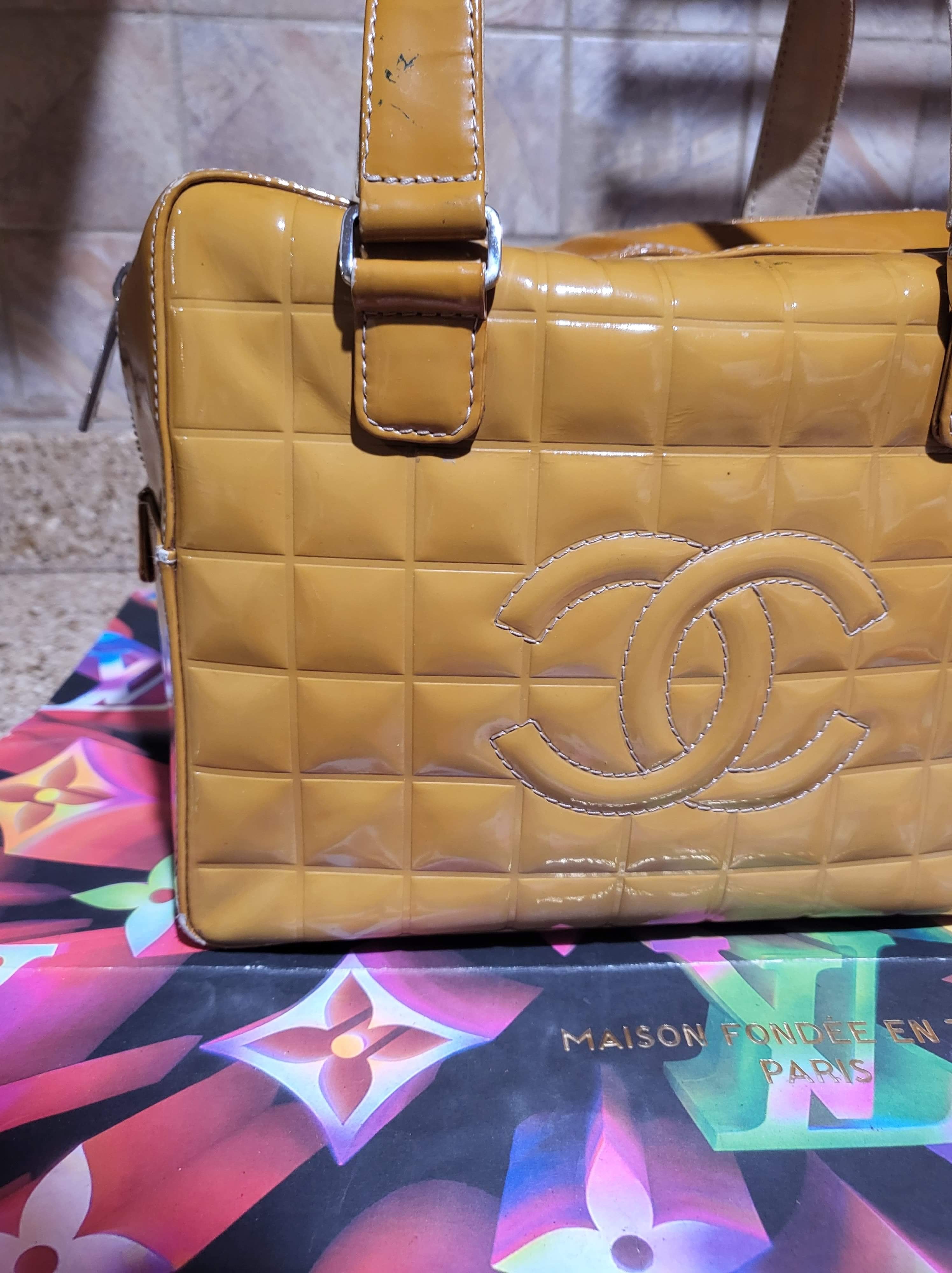 brown leather chanel purse authentic