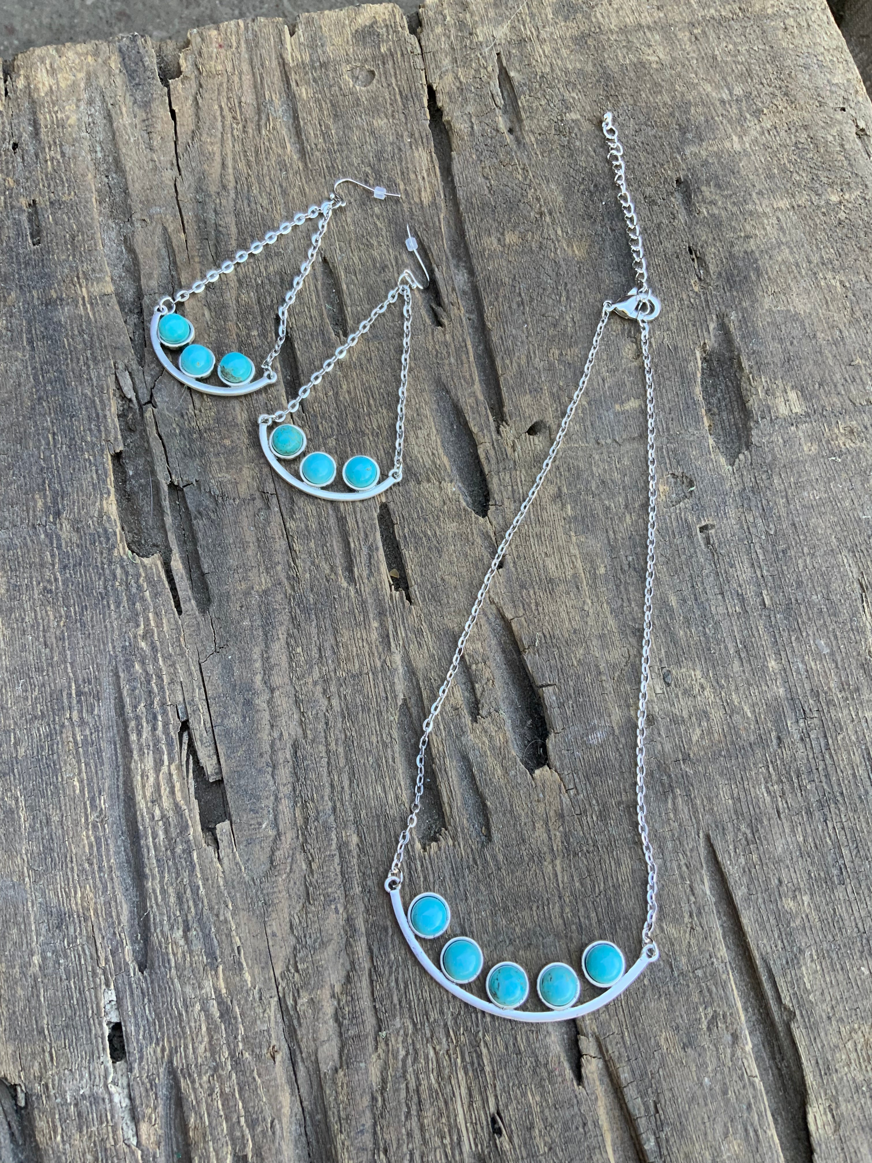 Half Moon Natural Turquoise Necklace Set